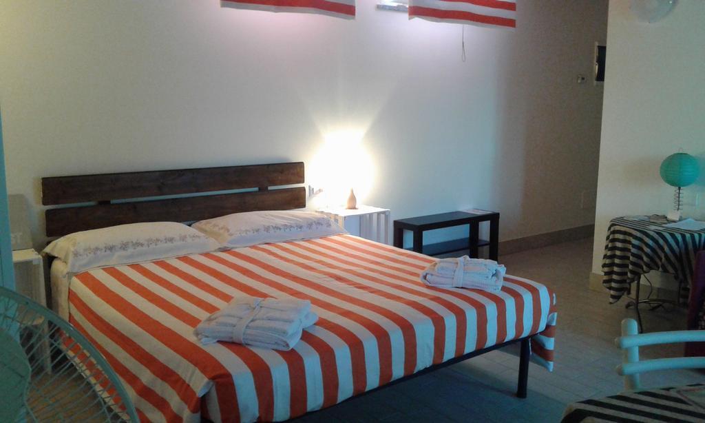 La Casa Di Emma Bed and Breakfast Rozzano Exteriör bild